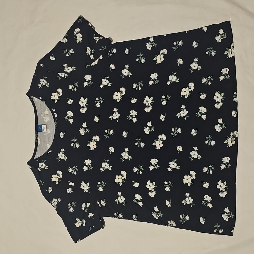 Old Navy Women's Large Luxe Crew-Neck Blue Floral Top Used - Picture 10 of 10